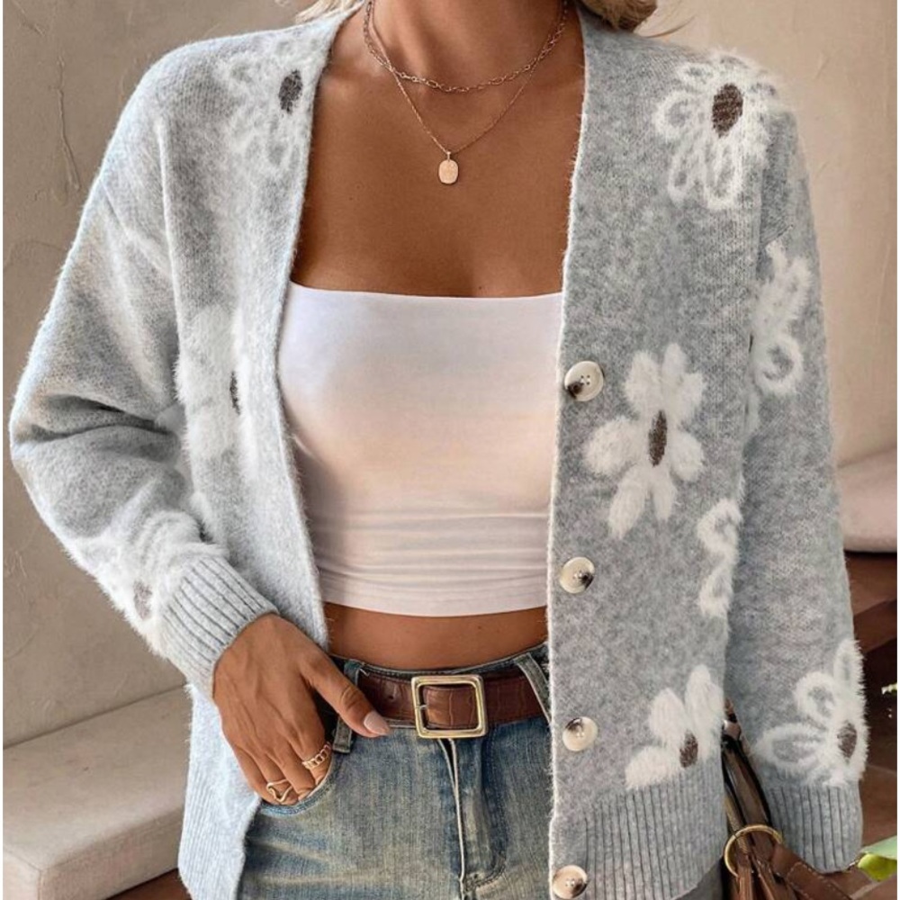 New V neck gray floral print button down cardigan sweater - Picture 1 of 6